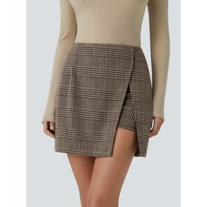 NWT Halara High Waisted 2-in-1 Pocket Houndstooth Plaid Mini Skirt, Size Medium
